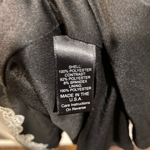 Igigi Black and Cream Dress - Picture 4 of 4